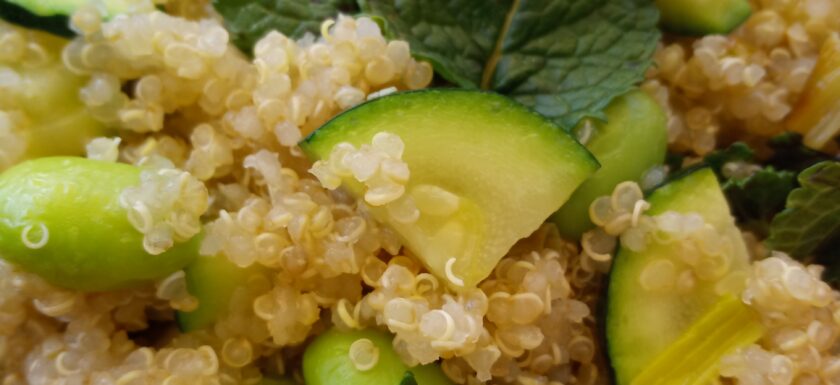 quinoa con verdure verdi
